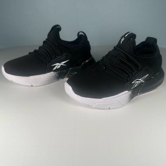 Reebok Other - Reebok Athletic Loop - Black & White design - Slip on Sneakers Toddler Boys 7